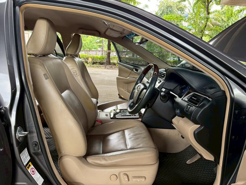 Toyota Camry 2.5 Hybrid CD AT ปี 2013 13