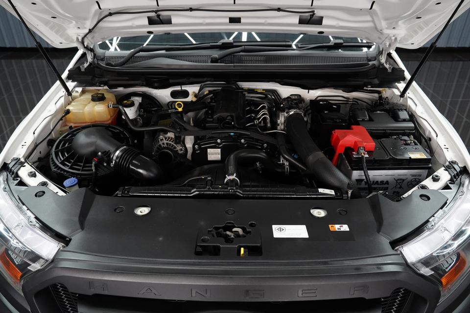 FORD RANGER Standard Cab 2.2 XL MT ปี 2021 สี ขาว 14