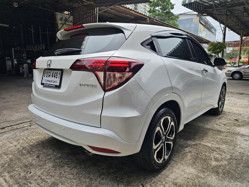 HONDA HR-V 1.8 E LIMITED CVT ปี 17 AT