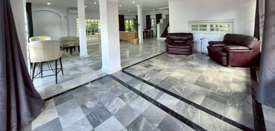 ขาย /ให้เช่า บ้านเดี่ยวหลังใหญ่ ปรับปรุงใหม่ ให้เช่าระยะยาว  Evergreen City บางแค 19