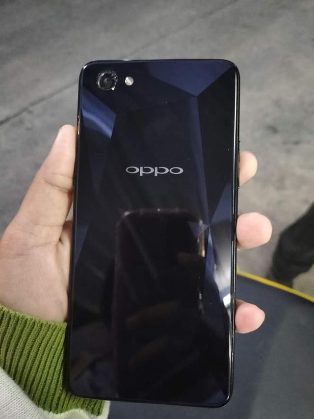 Oppo F7 มือสองเครื่องสวย