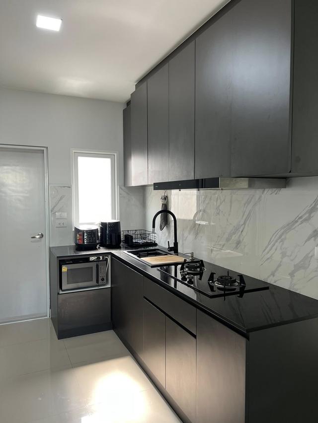 ขายบ้านแฝด Pleno Town สุขุมวิท–เทพารักษ์ อายุเพียง2ปี สภาพใหม่พร้อมอยู่ แต่งครบ 16