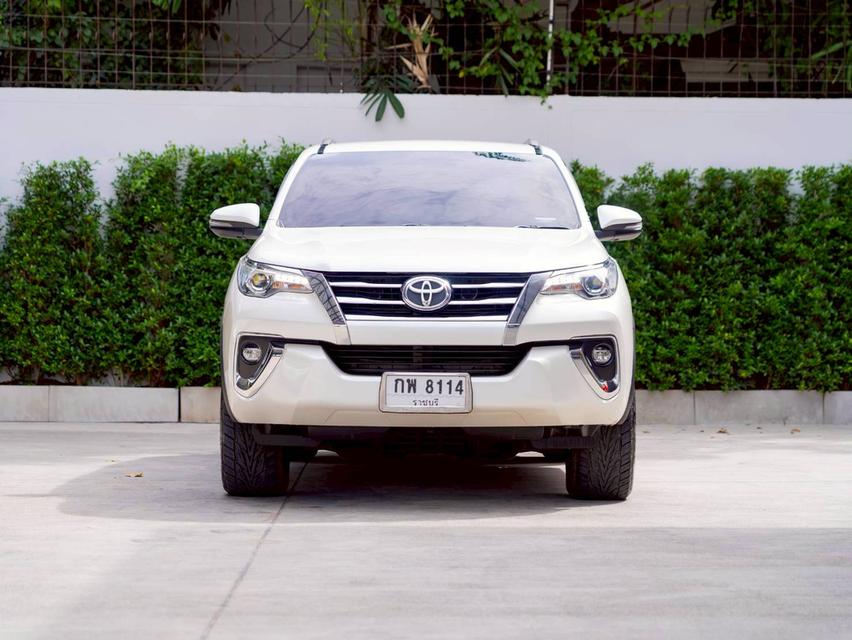 Toyota Fortuner 2.4V 4wd ปี19 รูปที่ 2