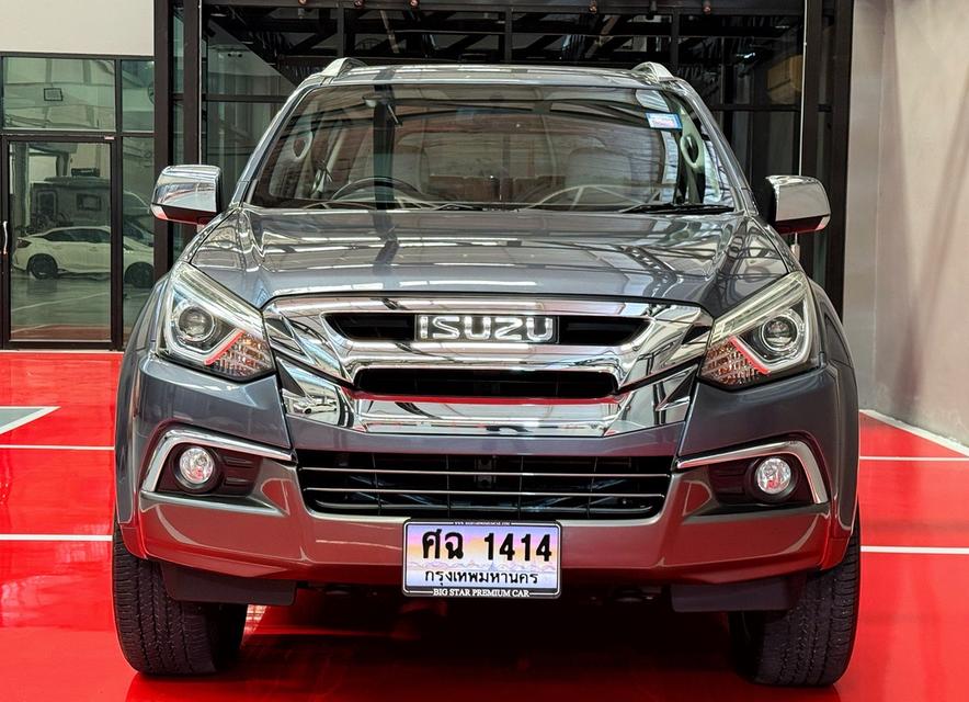 2018 ISUZU MUX 3.0 4WD รุ่น TOP สุด รถสภาพสมบูรณ์พร้อมใช้งาน รถวิ่งน้อย เข้าศูนย์ทุกระยะ ไม่เคยมีอุบัติเหตุครับ 6
