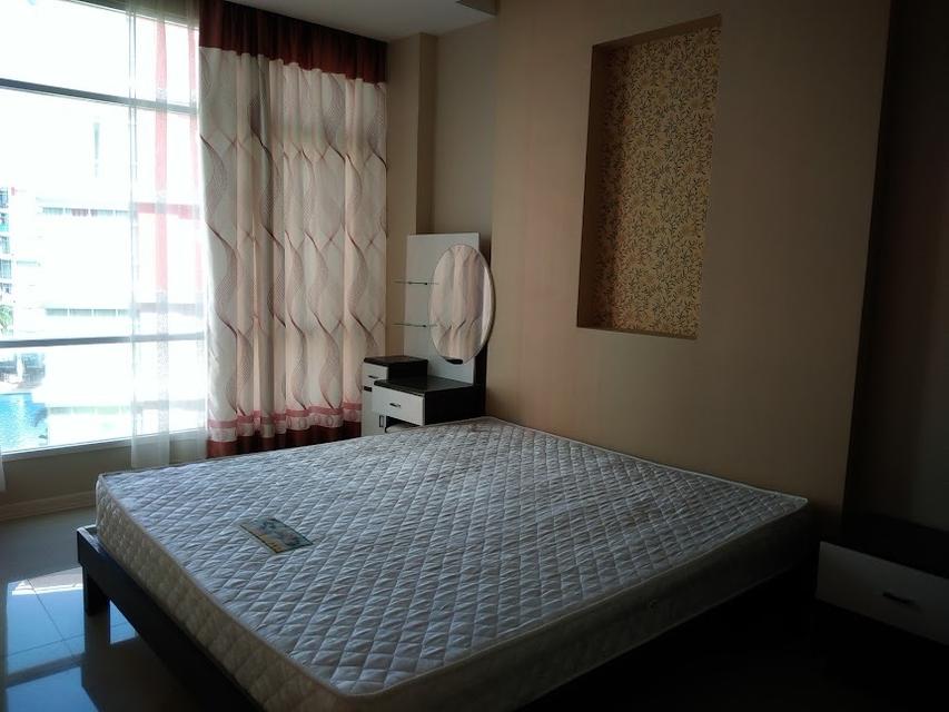 คอนโดมิเนี่ยม 2 ห้องนอน 2 ห้องน้ำ 1 ห้องรับแขก 8