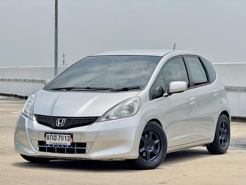 HONDA JAZZ GE 2011 AUTO IVTEC