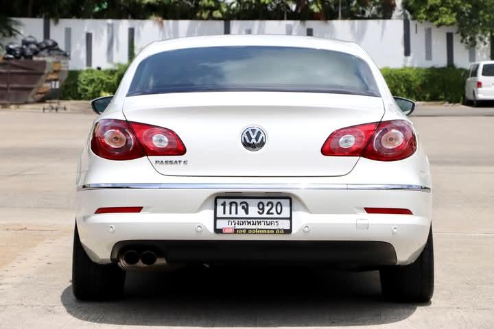 Volkswagen Passat 2013 4