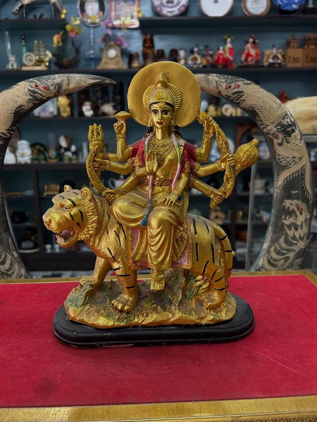 รูปปั้นพระแม่ เนื้อเรซิน