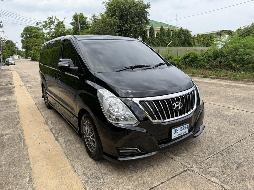 2017 HYUNDAI H1, ELITE โฉม MMC (สีดำ รูปย่อยที่ 3