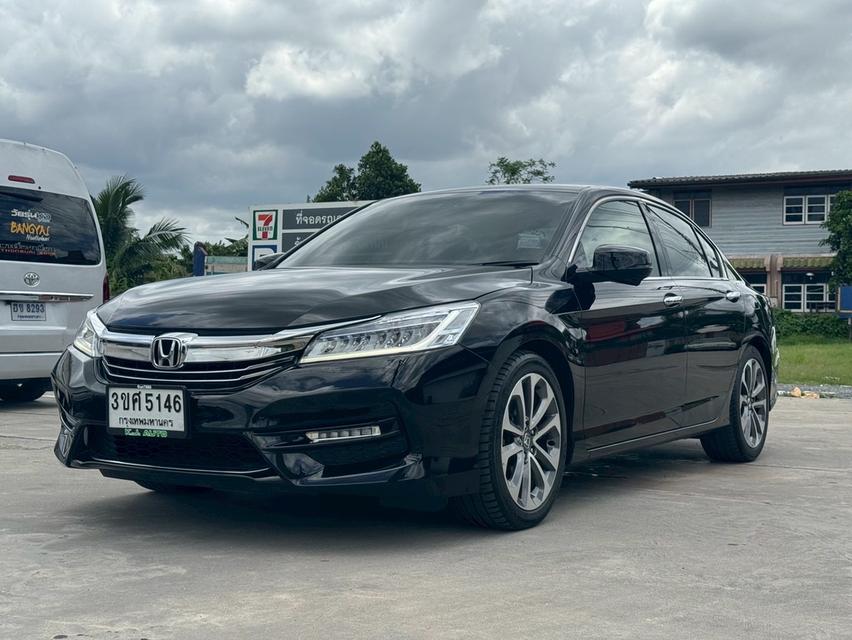 Honda accord ปี2018 นางฟ้า