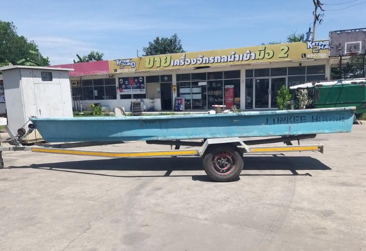 เรือประมง 21 ฟุตไฟเบอร์อย่างหนา