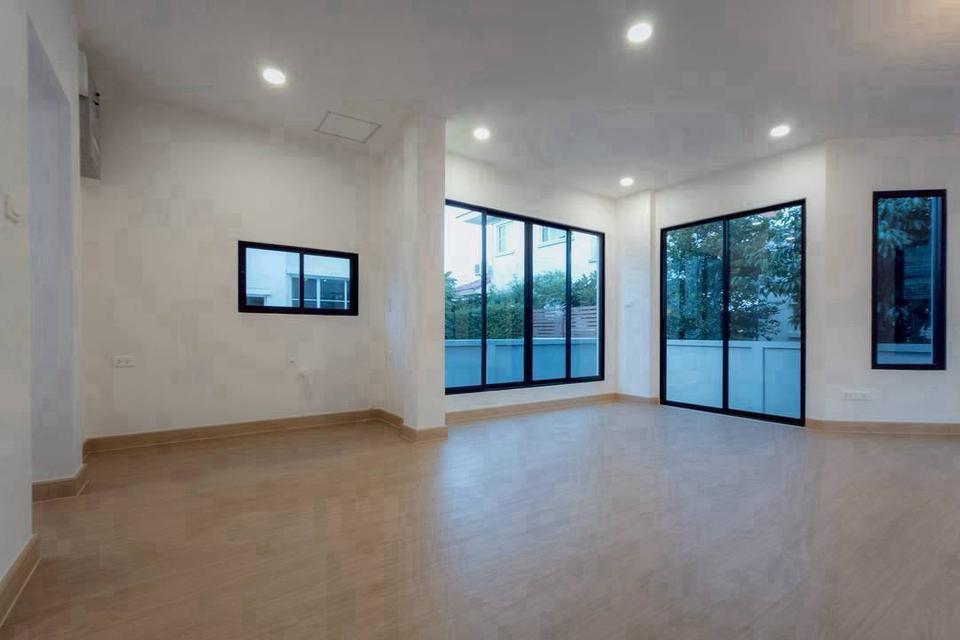 หมู่บ้านมัณฑนาปิ่นเกล้า-พระราม5บ้านเดี่ยว 2 ชั้น ตกแต่งใหม่พร้อมอยู่ โครงการทำเลทองติดถนนใหญ่ นครอินทร์-พระราม 5 7