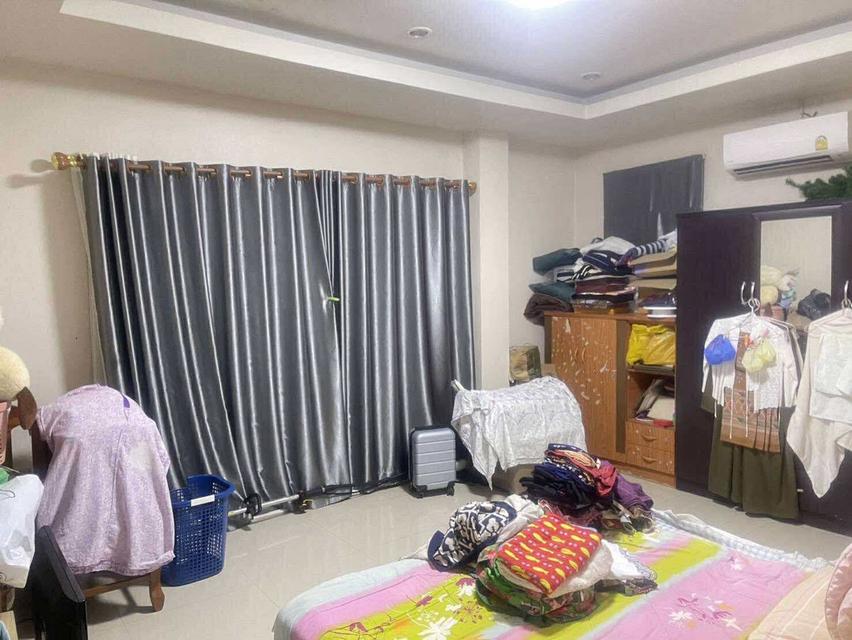 #ขายบ้านในเมืองลำปาง บ้านเดี่ยว 2 ชั้น หลังใหญ่ สร้างเกือบเต็มพื้นที่ดิน 81 ตรง.วา ใกล้ตลาดใกล้สิ่งอำนวยความสะดวกมากมาย ใกล้สนามบิน เดินทางสะดวก สวยดี 14