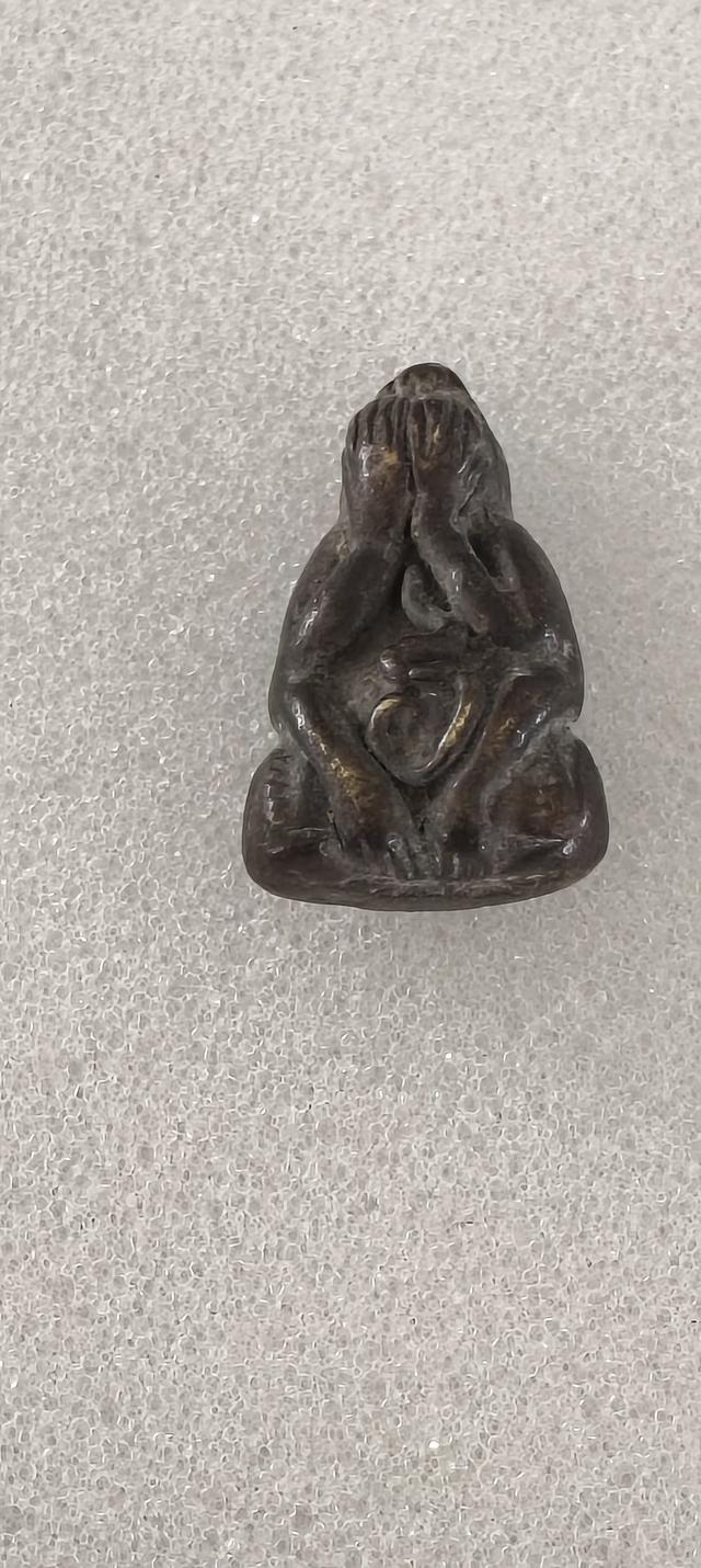 ปิดตาหลวงเดิม กรุวัดพนมรอก