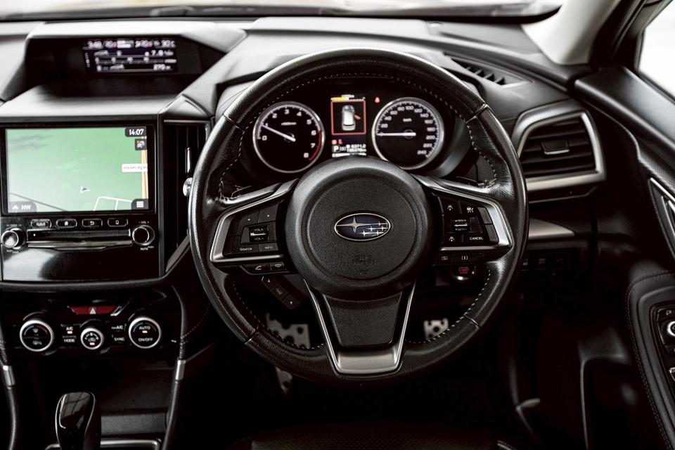 Subaru Forester 2.0S EYESIGHT ปี 2019 สีน้ำตาล มือเดียวป้ายแดง  13