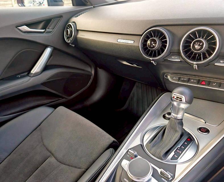 Audi TT 45 Coupe S line 2023 จด 2024 ( Final icon black ) ตัวสุดท้าย คุ้มกว่าป้ายแดงล้านกว่าบาท 15