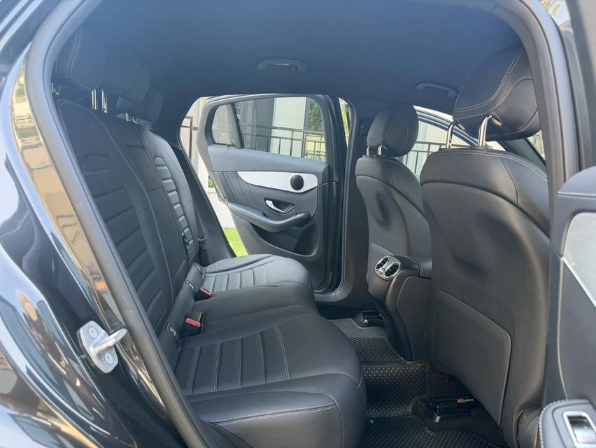 Benz Glc220d Coupe Amg ปี21 รูปที่ 15