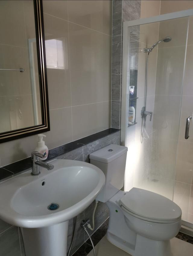 ✨ ขายบ้านสวย ทำเลดี หมู่บ้านโกลเด้น นีโอ 3 พระราม 2 ✨ พื้นที่ 40.5 ตร.วา | 4 ห้องนอน | 4 ห้องน้ำ | พร้อมที่จอดรถ 2 คัน บ้านสภาพดี พร้อมเข้าอยู่ได้ทันท 16