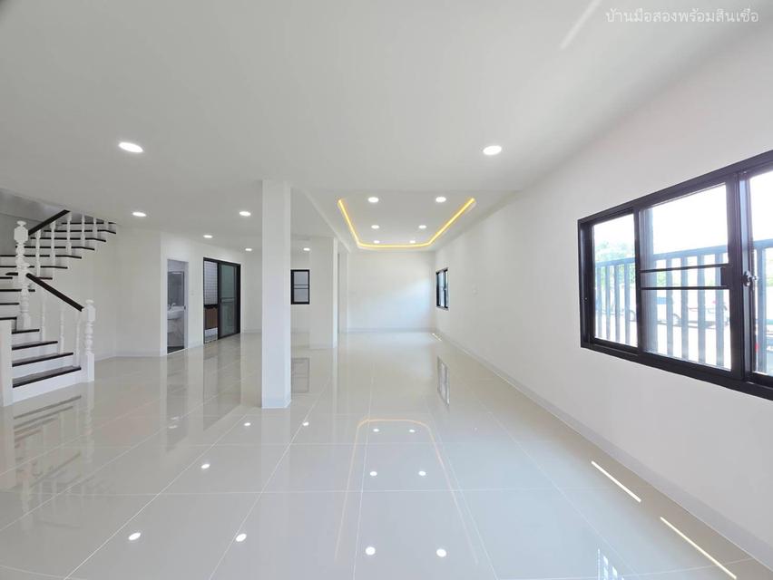 หมู่บ้าน เมืองทรัพย์ธานี เลียบคลองสอง 25 4