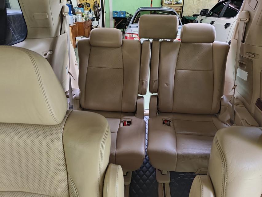 Toyota Vellfire 2.4 V ปี 2013  รุ่น คศ. 2009 17