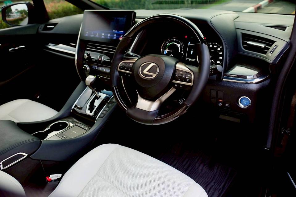 รหัสรถ PR6666 Lexus LM300h Exclusive 4-Seater ปี 2023 11