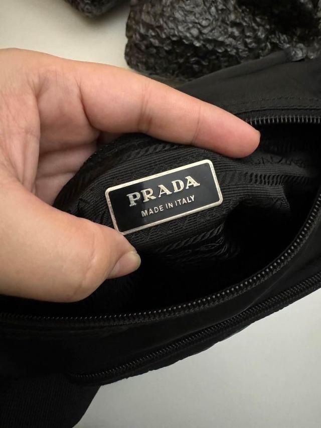 กระเป๋า Prada Nylon ครอสบอดี้ 3