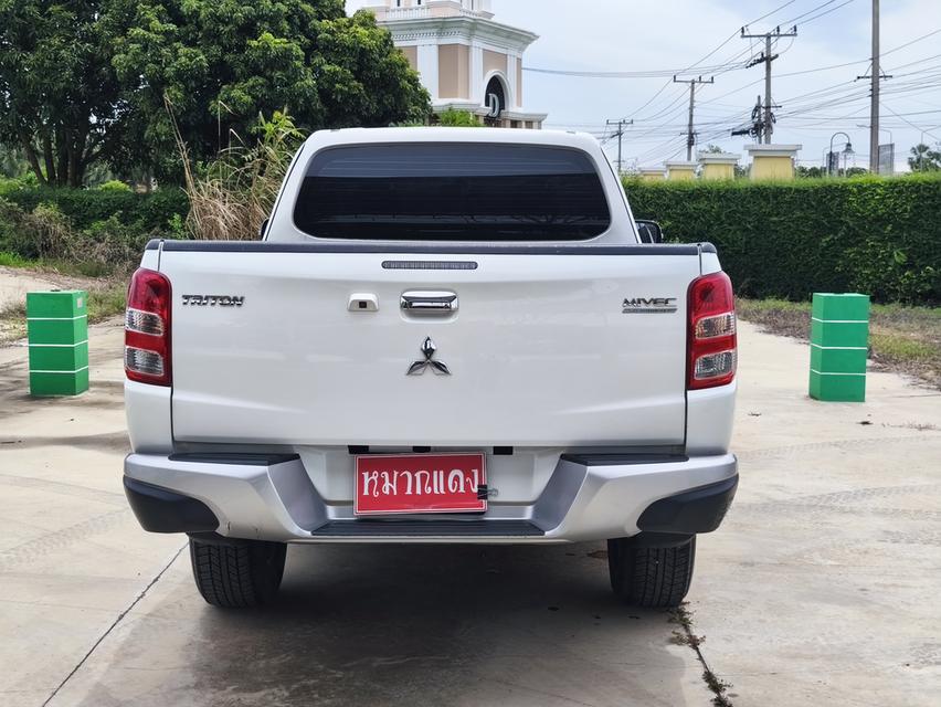 mitsubishi triton 2.4 GLS plus limited ปี 2018 7