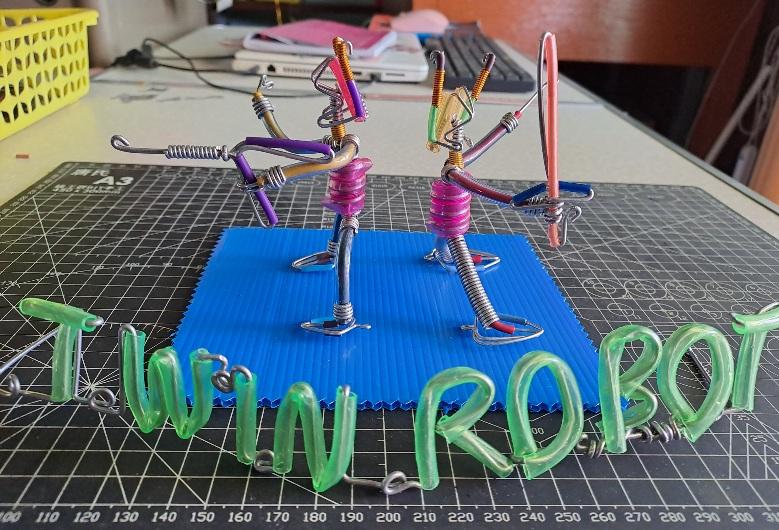 วรรณรัตน์ Model ลวดดัด รูปที่ 10