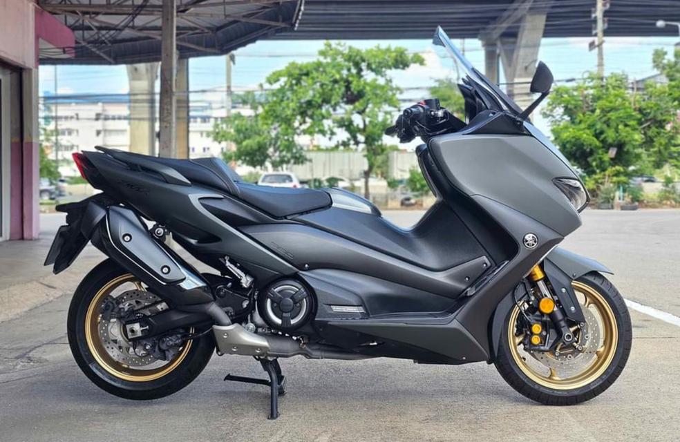 ขาย Yamaha Tmax แต่งพร้อมออกทริป 3