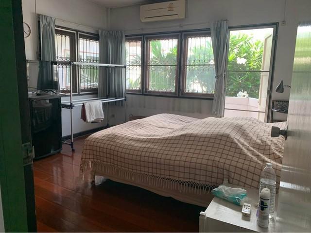 ขายบ้านในหมู่บ้านอาคเนย์นิเวศน์ ซอยนพเก้า ประชาชื่น 37ใกล้ถนนรัชดาภิเษก วิภาวดี-พหลโยธิน-งามวงศ์วาน ,ทางด่วนประชาชื่น ,ร 5
