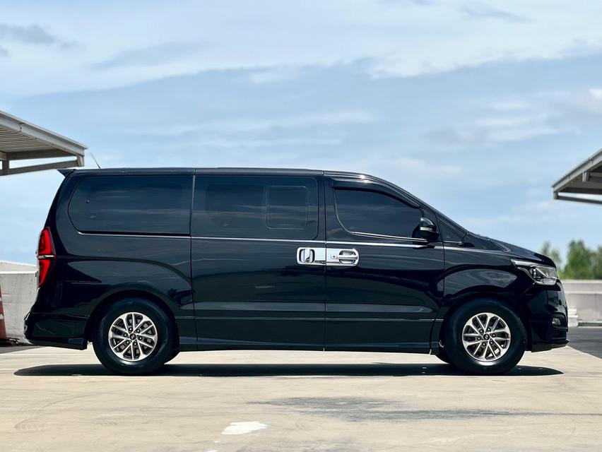 HYUNDAI H-1 2.5 Elite ปี 2018 เครื่องดีเชล  7