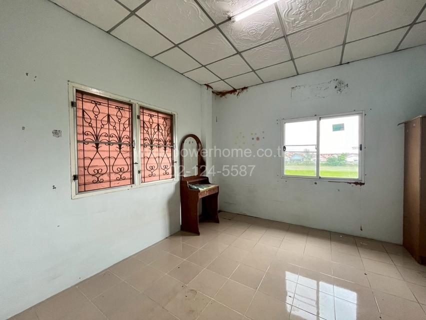 หมู่บ้านนันทวันเซนต์ 1 หนองจอก ซอย สังฆสันติสุข 34 ใกล้โรงเรียนเซนต์เทเรซา หนองจอก ถนนมิตรไมตรี แขวงกระทุ่มราย เขตหนองจอก กรุงเทพมหานคร 13