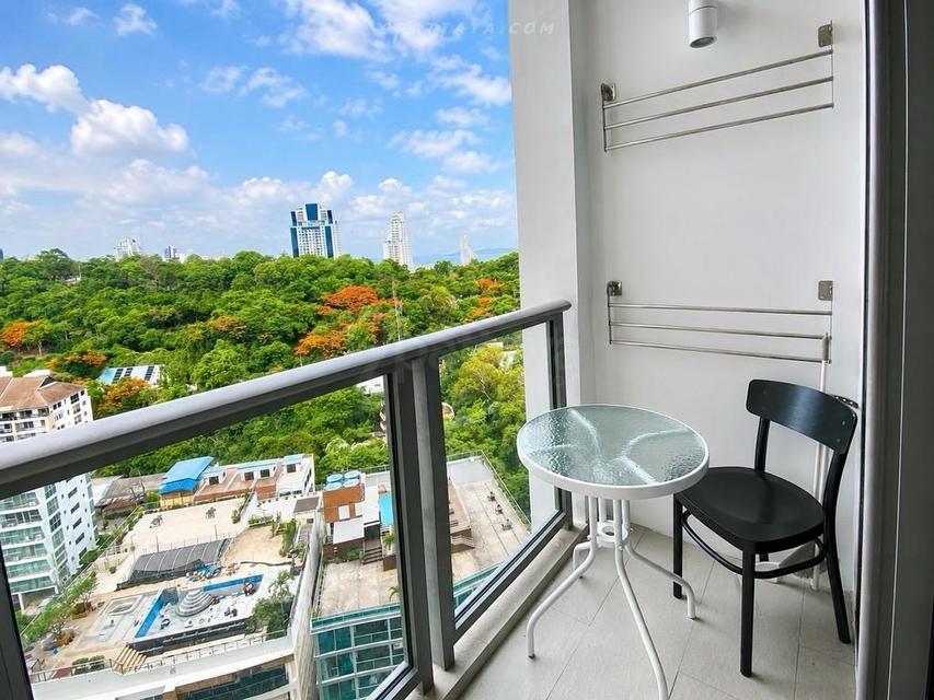 For Sale — Sea View Condo at Unixx South Pattaya, PratumnakBeautiful holiday-style condo for sale at Unixx South Pattaya, located in the Pratumnak 4