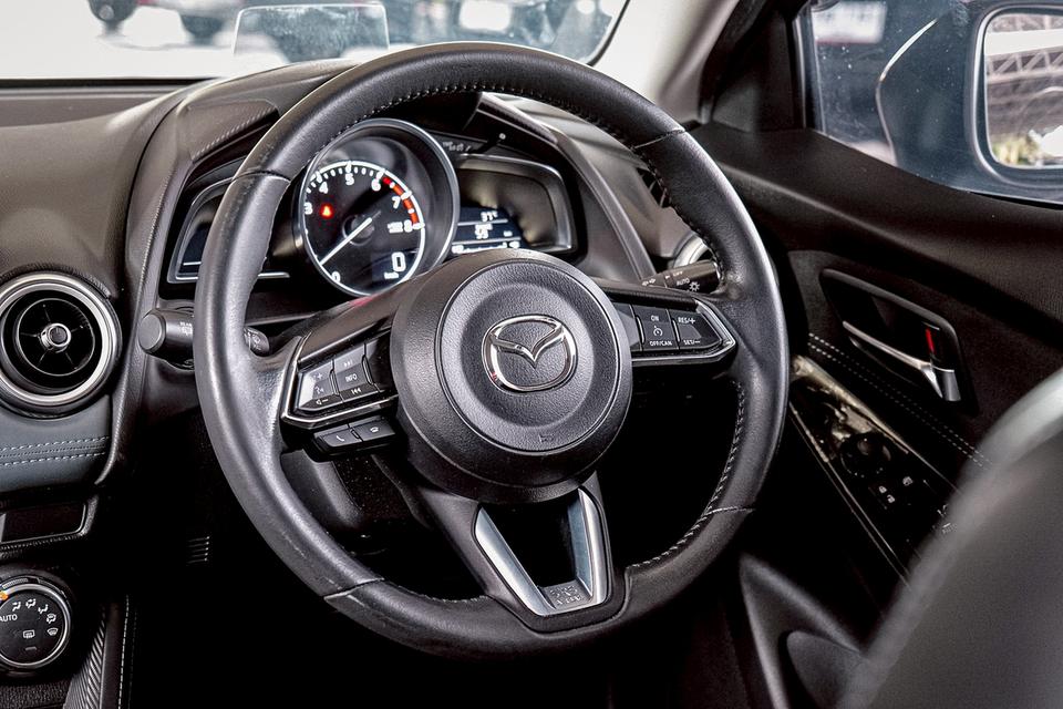 MAZDA 2 เครื่องยนต์ 1.3 Skyactiv ปี 2019 7