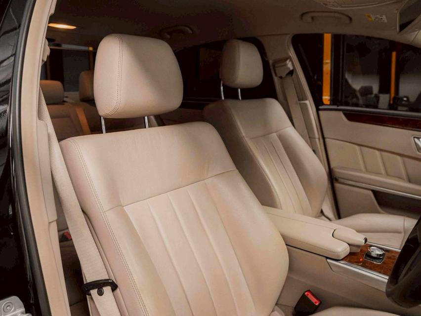รหัสรถ 67GG7411 Mercedes Benz E300 Bluetec Hybrid 2014 17