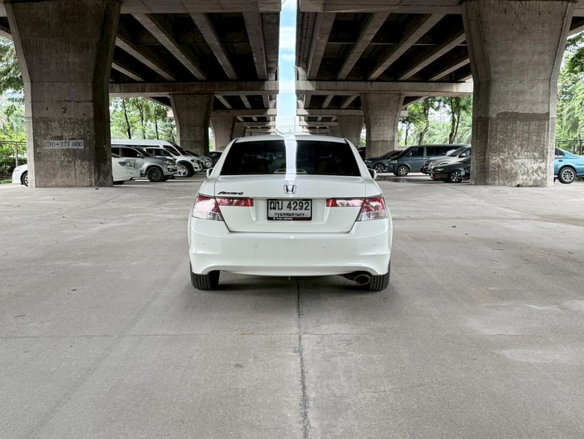 ขายรถ Honda Accord 2.0 ปี 2009 สีขาว เกียร์ออโต้