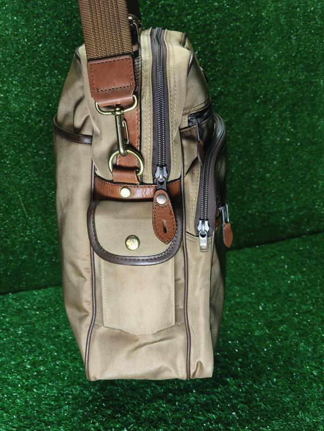 Chesterfield Crossbody bag