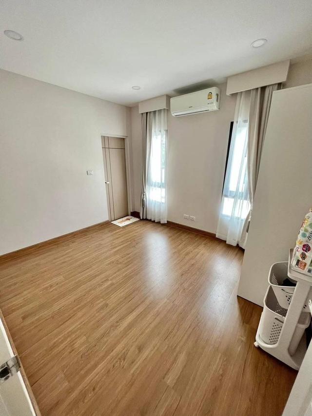 ขายบ้านเดี่ยว 2 ชั้น CENTRO ราชพฤกษ์ 2 บ้านเดี่ยวหลังมุม ตกแต่งสไตล์ Modern Luxury  Built-in ดีไซน์สวย และพื้นที่สีเขียวข้างบ้าน 14