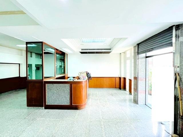 ถ.สิรินธร เซ็นทรัล ปิ่นเกล้า 1.5 กม. 7ชั้น 7 นอน MRTบางบำหรุ433ม.ออฟฟิตใหญ่ 45 ตร.วา. 1,257 ตร.ม. บรมราชชนนี 5 น้ำ โชว์ร 4