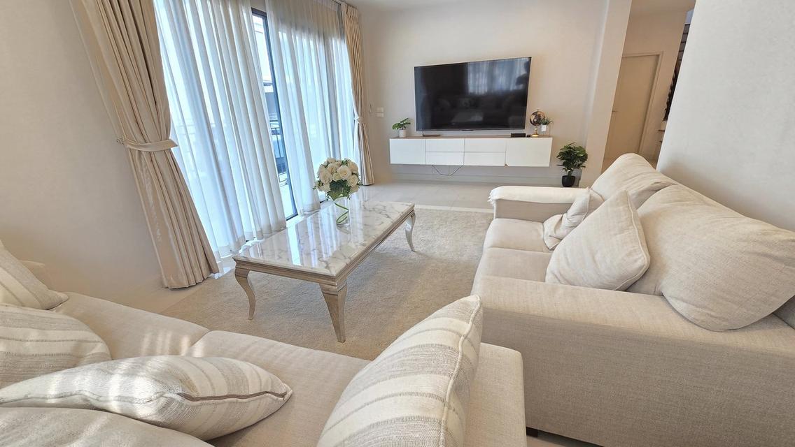 ให้เช่า โครงการ Centro Bangna 15