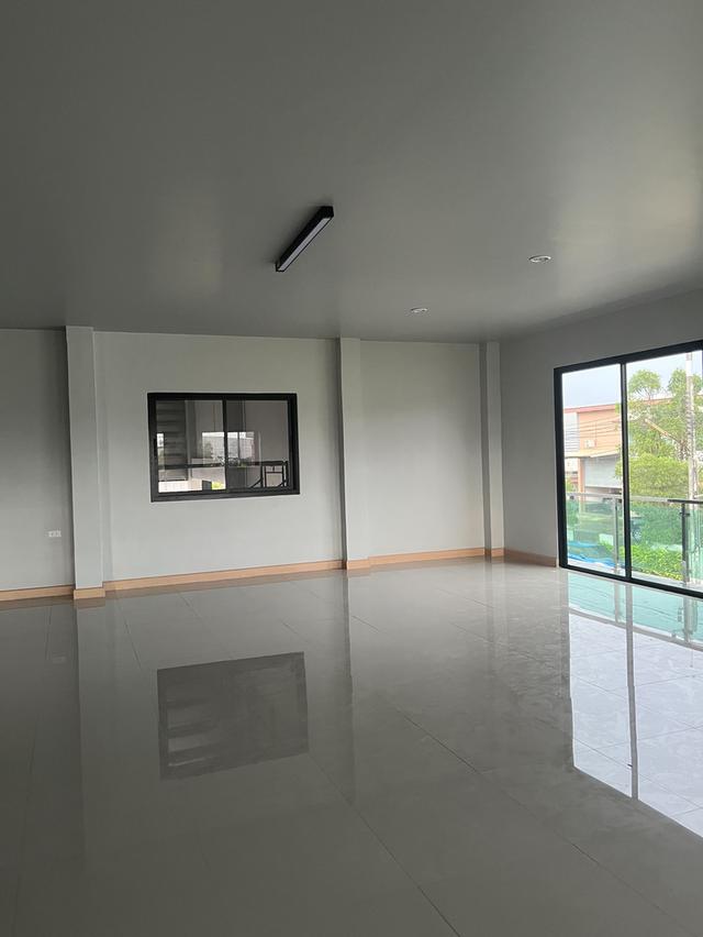 ขาย ให้เช่า ที่ดิน โกดังพร้อมออฟฟิศ Park Factory 1 - 4 @คลองโยง-นราภิรมย์ 7