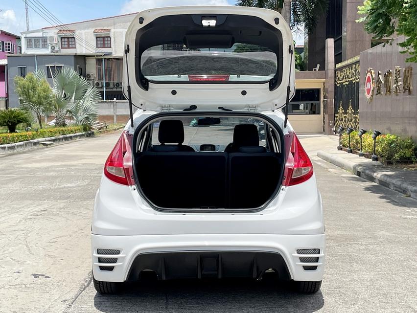 FORD FIESTA 1.6 TREND HATCHBACK ปี 2011 AUTO 13