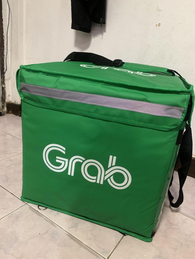 กระเป๋า แก๊ป grab  1