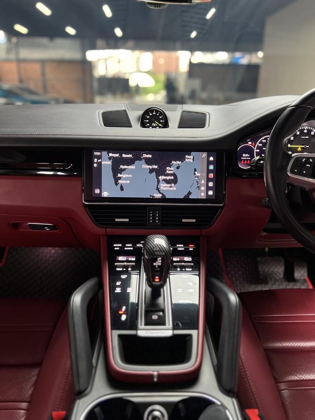 Porsche Cayenne 3.0 E-Hybird Coupe 6