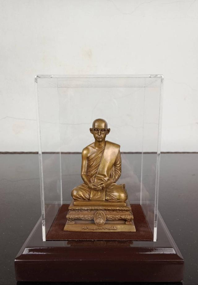 658.พระบรมรูปในหลวงทรงผนวช พลังแผ่นดิน ปี 2554