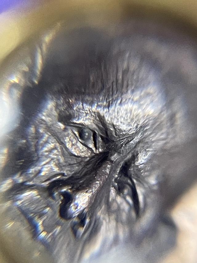 พระเหรียญกลมหลวงปู่แหวน รุ่น ทอ 1