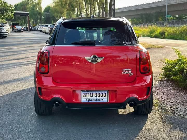 MINI COUNTRYMAN สีแดง 3