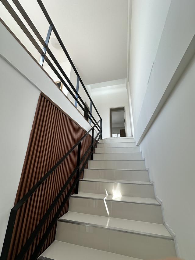 อาคารพาณิชย์ Vizio Romklao-Suvanabhumi 14