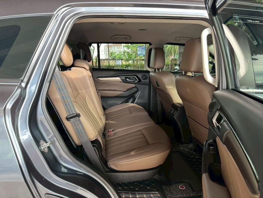 Isuzu Mu-X 1.9 Ultimate 9