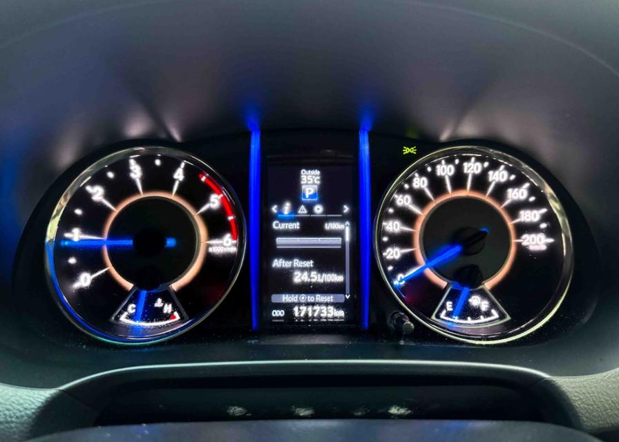 TOYOTA FORTUNER 2.8 V 2WDเกียร์ AT ปี 2019 สีดำ เลข​ไม์  171,573 กมราคา 759,000 บาทโทร 0929699899 6B584 รูปที่ 9